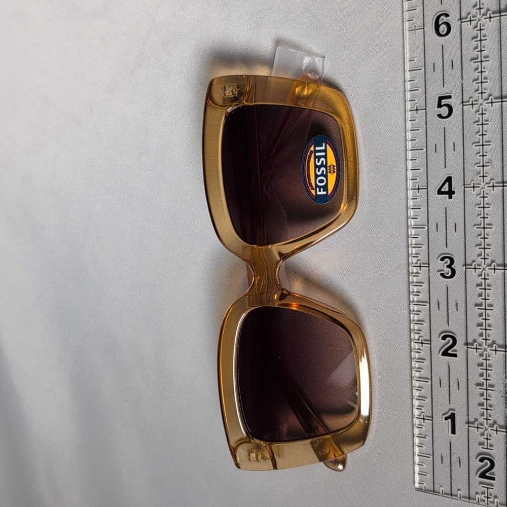 Fossil 55 mm Cat Eye Sunglasses in Honey - Picture 2 of 6